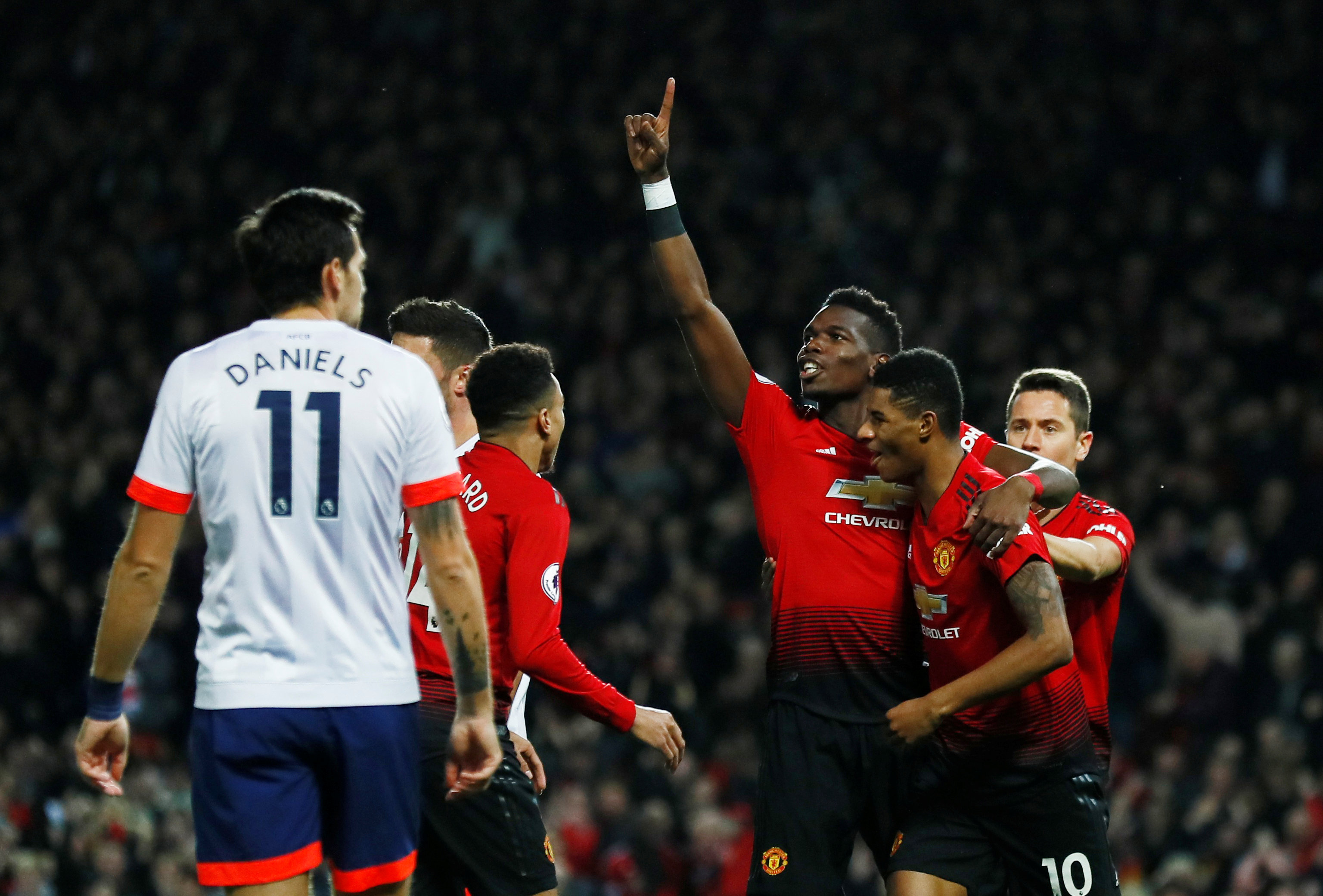 通过建立人 通过建立人